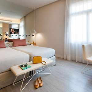 Deluxe Kamer met Twee Aparte Bedden